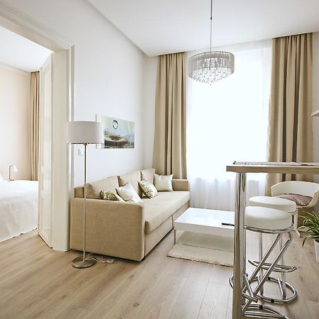 Luxury Center Apt. Charles Bridge Walking Distance Apartment Prague Ngoại thất bức ảnh