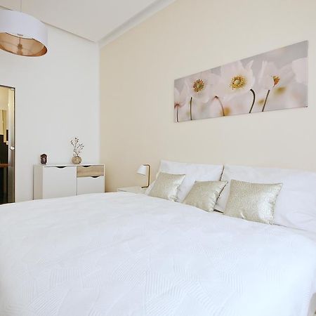 Luxury Center Apt. Charles Bridge Walking Distance Apartment Prague Ngoại thất bức ảnh