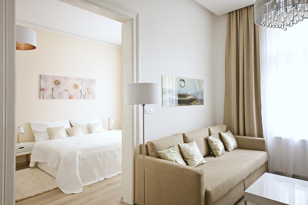 Luxury Center Apt. Charles Bridge Walking Distance Apartment Prague Ngoại thất bức ảnh